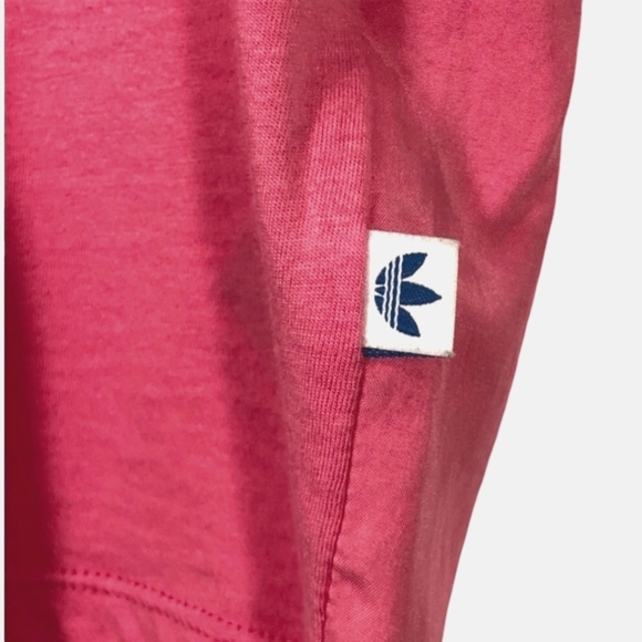 Adidas Pink T shirt with a silky material on the back - Picture 4 of 5